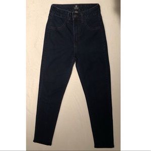 Just Black jeans w/dark dark navy coloring.